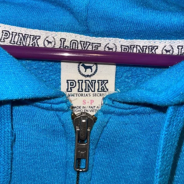 PINK vs Zip Up - Image 2