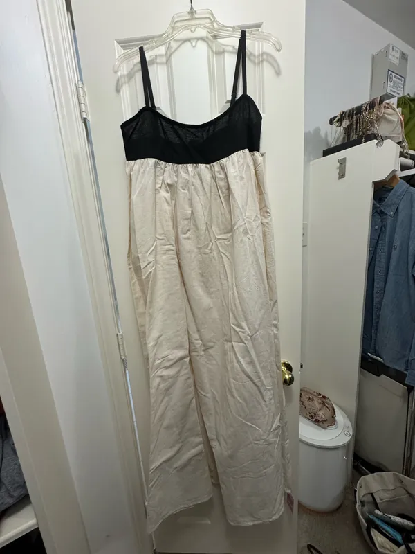 Strappy Maxi Dress Pretty Little Thing - Image 5