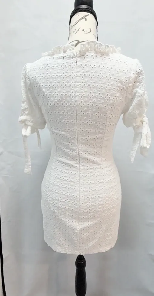 Pretty Little Thing 👗✨ Petite White Eyelet Cut-Out Mini Dress (US 2) 🤍🌸 - Image 10