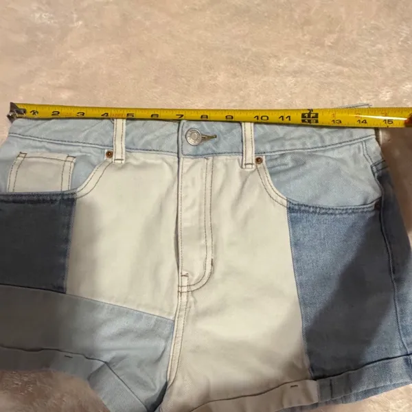 PacSun Mom Shorts Size 28 Patchwork Colorblock Denim High Waisted Blue White‎ - Image 6