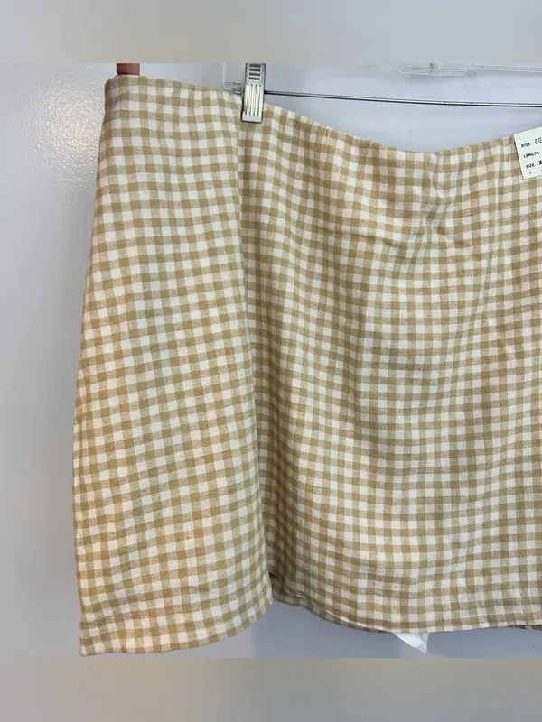 NWT Abercrombie & Fitch Ultra High Rise Scarlet Gingham Tan/White Mini Skirt XXL - Image 3