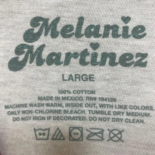 Melanie Martinez Cry Baby Building Blocks Tshirt size large - Image 4