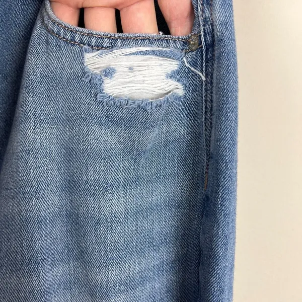 American Eagle Mom Jeans Womens 12 R Distressed‎ Light Blue Denim Casual - Image 9