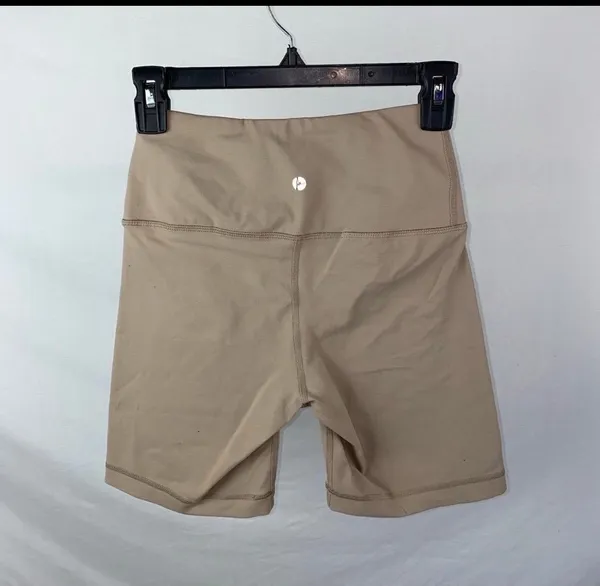 Shorts Tan Size XS - Image 7