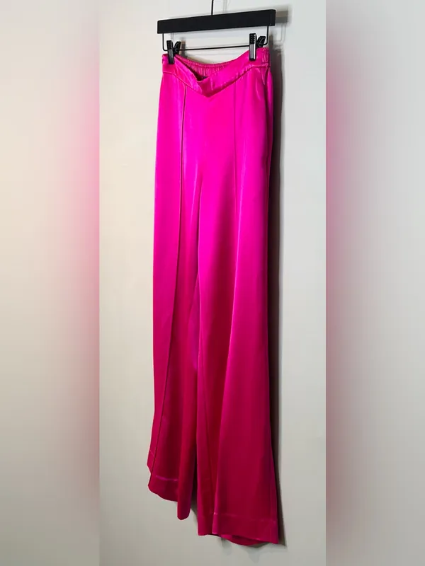 Retrofête Kasha Neon Pink Satin Wide Leg Pant - Image 7
