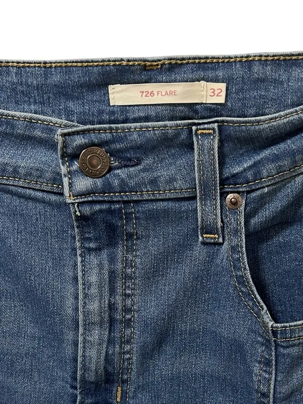 Levi’s 726 High-Rise Flare Split Hem Jeans 32 Everyone's a Winner Medium Wash - Image 3