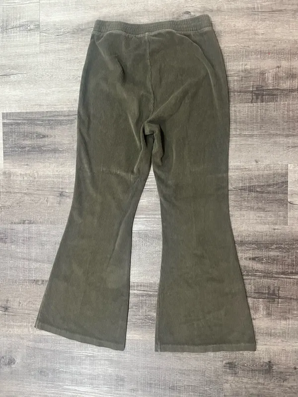 AERIE by American Eagle Groove-On Rib Velour Flare Pants in Nomad Olive - Image 4