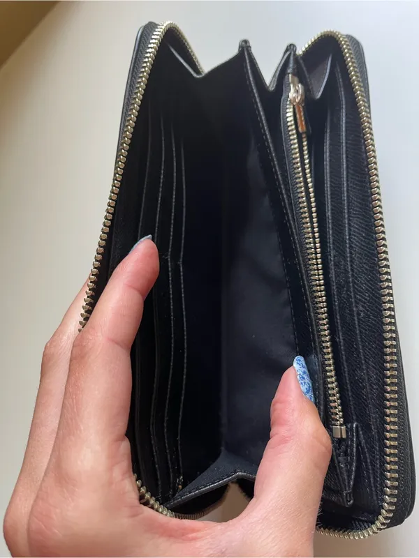 Coach Black and Gray Signature Zip Wallet - Image 9