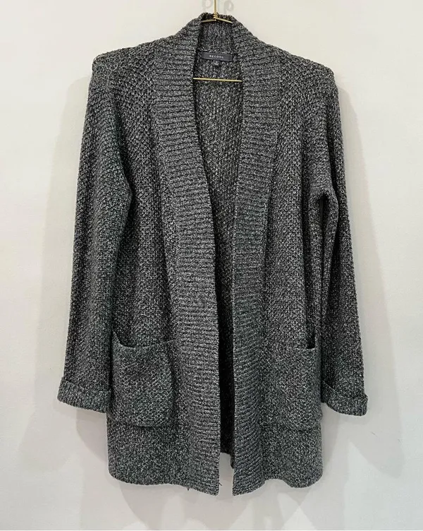 BE COOL Cardigan Heathered Charcoal Gray Knit Size Medium Long Sleeve - Image 4