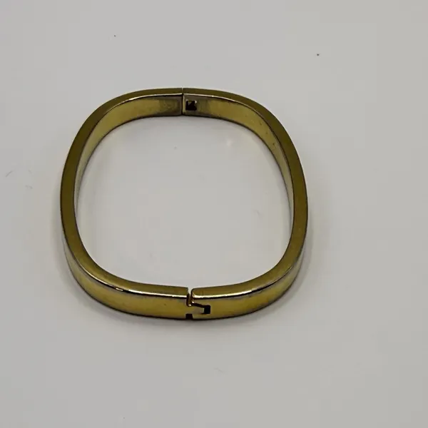 Monet Hinged Bangle Bracelet Slim Stackable Gold Tone Estate‎ - Image 2