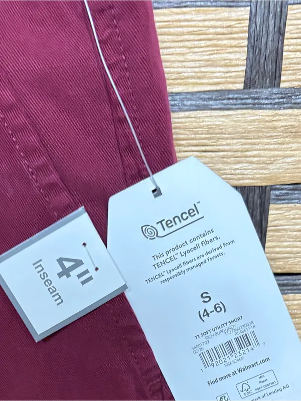 Time and tru burgundy soft utility shorts size small - Image 4