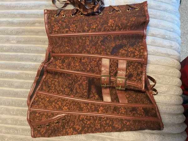 Halloween Costume: Steam punk/pirate corset adjustable - Image 4