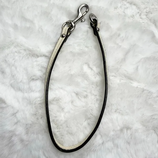 Coach Wristlet Holder Replacement - Image 4