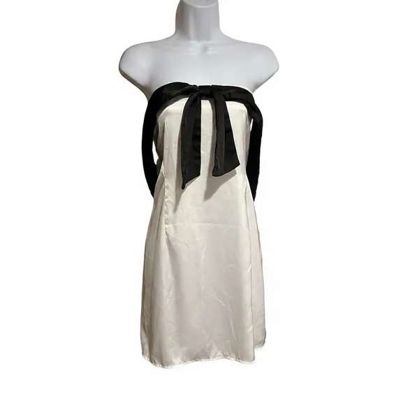 Revolve - More To ComeJewel Mini Dress in White & BlackSize xl - Image 5