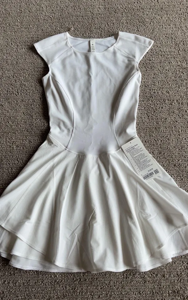 Women’s lululemon white dress - Image 2