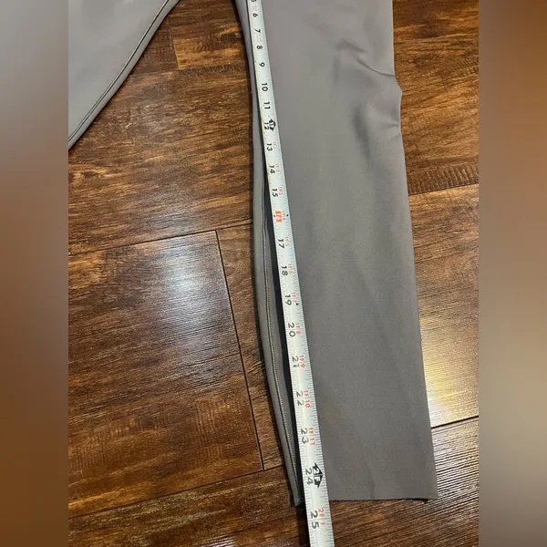 Vuori Evolve 7/8 Leggings - Image 9