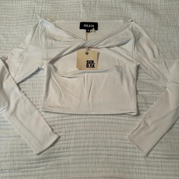 SER.O.YA Ellis Top - NWT - Size S - White Off Shoulder Crop Top - Image 5