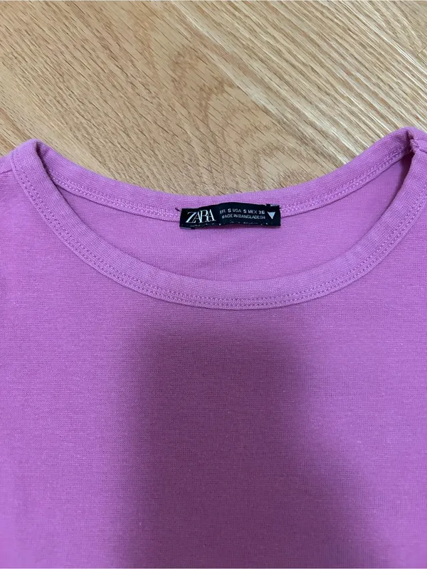 Zara Bright Pink Cropped Crewneck Tee - Image 2
