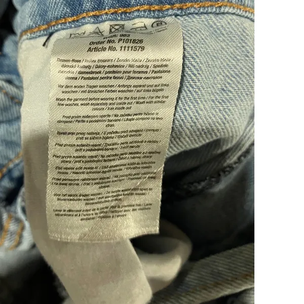 Denim Shorts Overalls Women M 10 Light Wash Distressed Raw Hem Shortalls Y2K 90s - Image 7