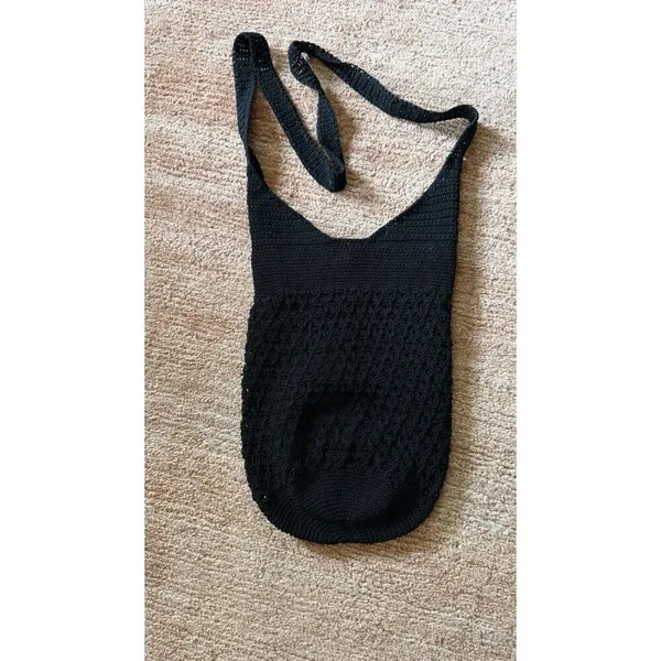 Black Crochet Shoulder Bag with Floral Embroidery - Image 7