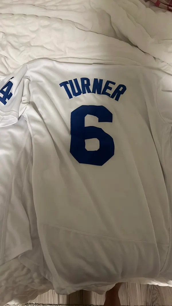 LA Dodgers Jersey White Size M - Image 2