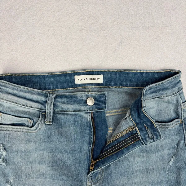 Flying Monkey Distressed Straight Leg Jeans Women's 30 High Rise Raw Hem euc - Image 3