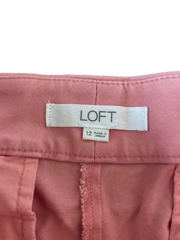 Loft Women's Casual Pink Shorts - Image 3