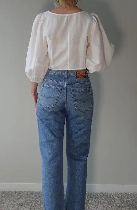 White Puff Sleeve Sweetheart Neck Shirt Size L - Image 4