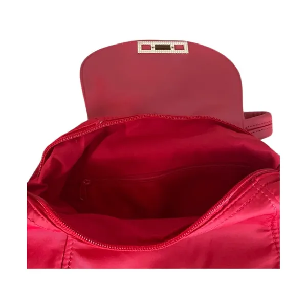 Cute Cross Body/Handled Bag. One zipper and 2 inside pockets. NWT - Image 5