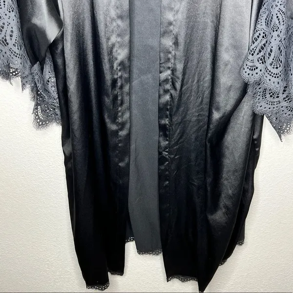 Vintage Victoria’s Secret Long Robe‎ - Image 7