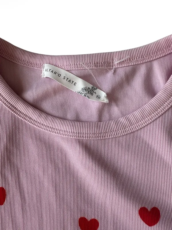 Altar'd State Pink Ribbed Crop Tank Top with an allover red heart pattern. - Image 2