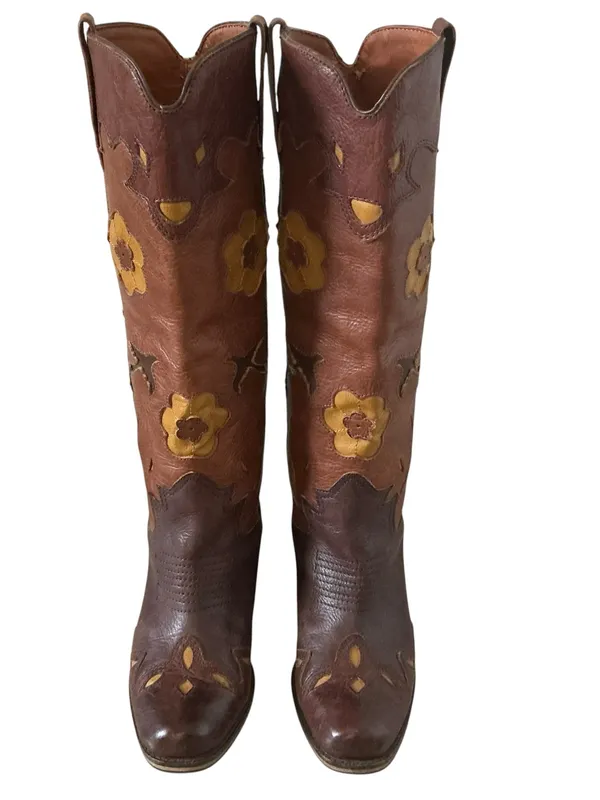 Vtg lucky brand western riding boots prominent yellow floral aplique pull-on - Image 2