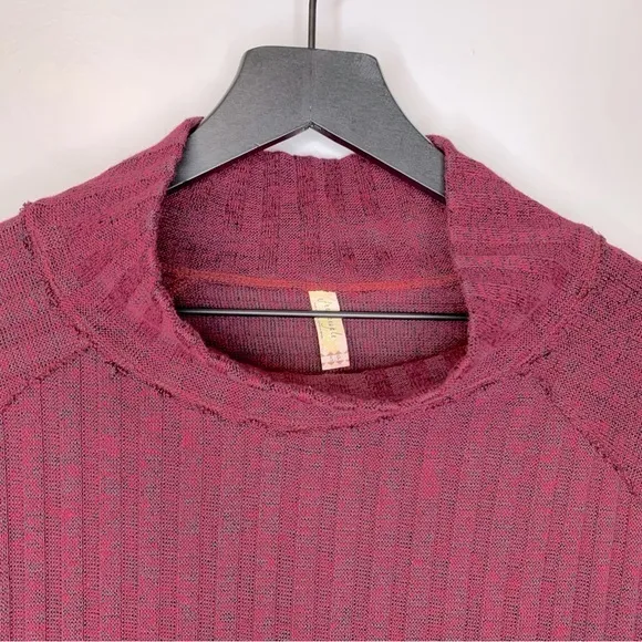 Free People Clarissa Mock Neck Ribbed‎ Burgundy Sweater Size S - Image 4