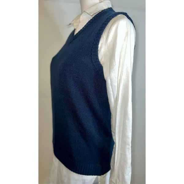Women’s Navy Blue Knit Sweater Vest XS - Image 2