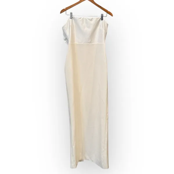 NEW LIKELY Helen Strapless Gown in White Size 8 - Image 8