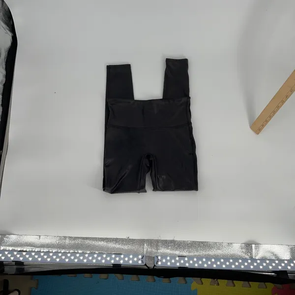Spanx Faux Leather Leggings Black High‎ Waisted Shaper Pants Medium Excellent - Image 2