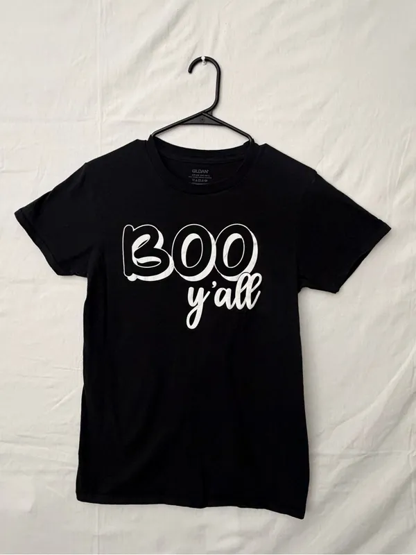 Gildan Unisex Black “BOO y’all” Halloween Graphic Tee Size S(A760) - Image 2
