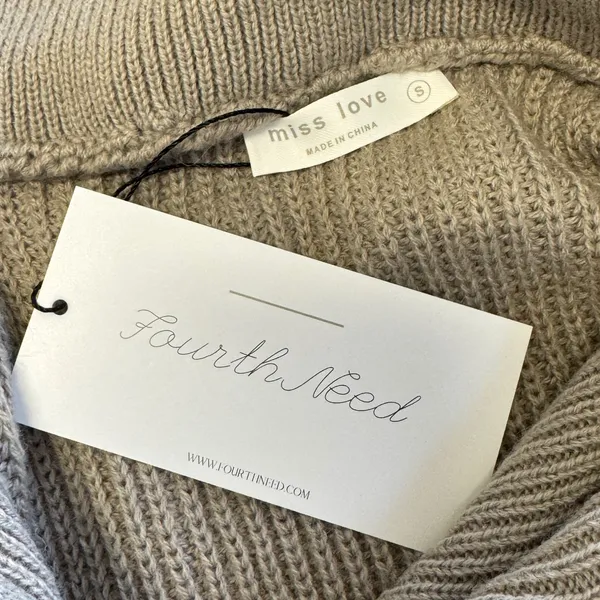 NWT Miss Love Taupe Ribbed Quarter Zip BoxySweater Vest SWT8095 Small - Image 6