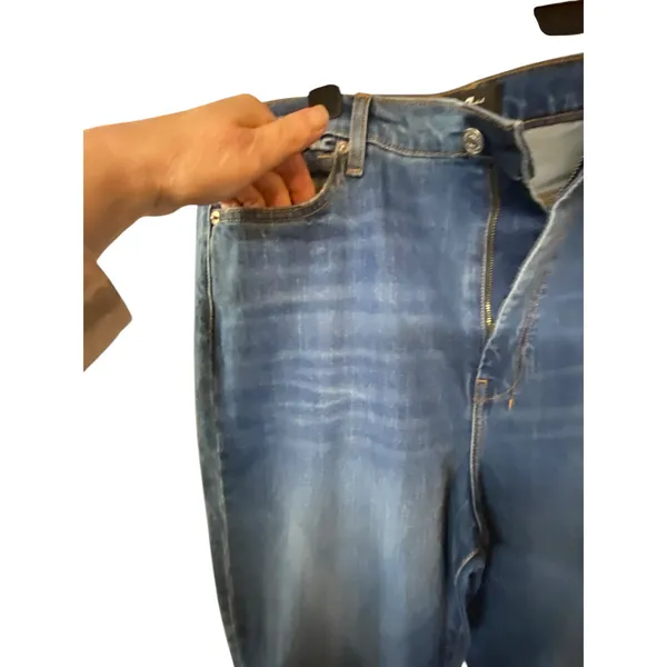 7 For All Mankind Women's Size 34 Ultra High Rise Dojo Jeans Flare Denim NWT - Image 2