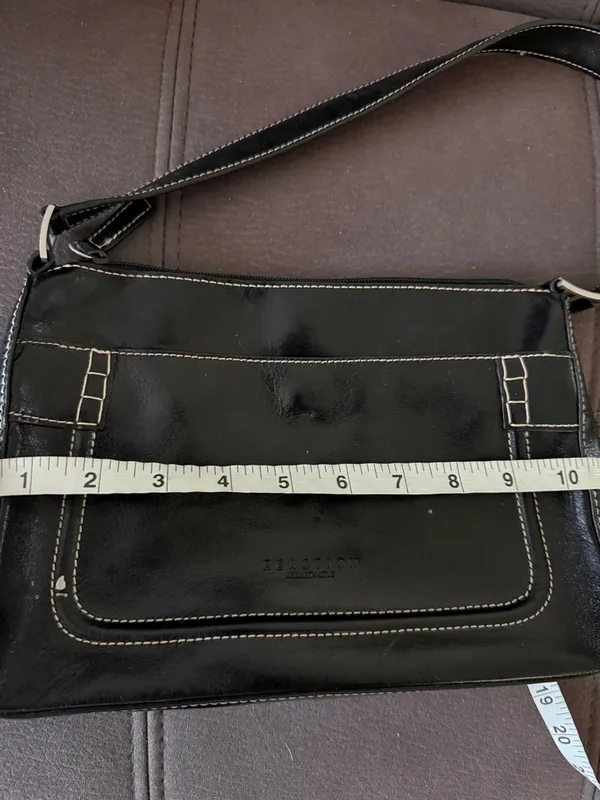 Kenneth Cole Reaction Black Faux Leather Shoulder Bag with Contrast Stitching - Image 13