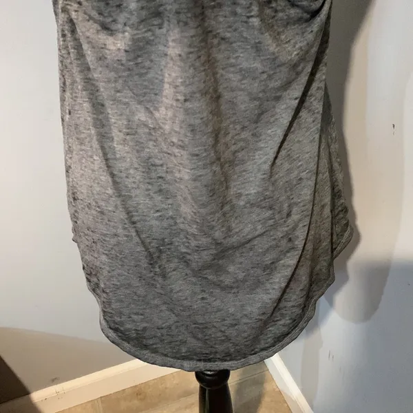 Racerback workout shirt - Image 4