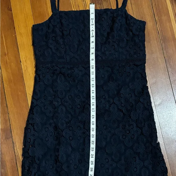 Hollister Elegant Navy Lace Dress - Image 3