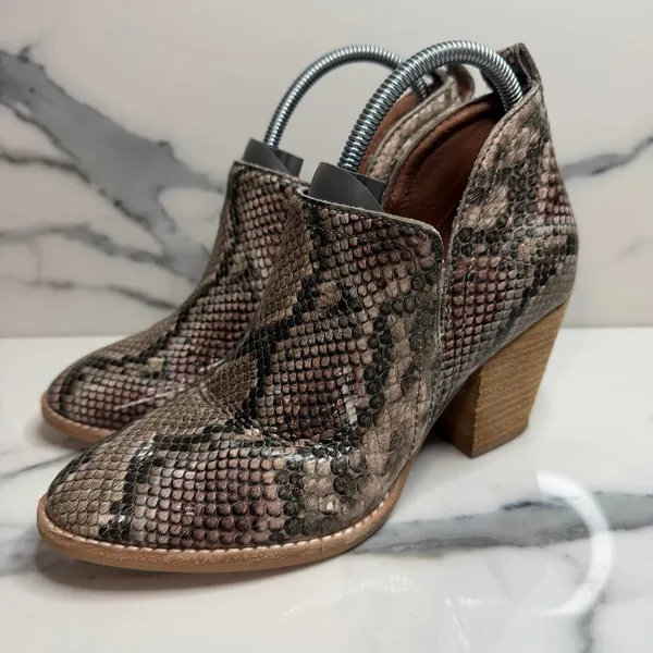 Jeffrey Campbell Wmns Snake Embossed Leather Rosalee Boots Sz 7 Western Pull-On - Image 3