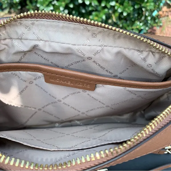 Michael Kors Jet Set Brown/Acorn Large Crossbody Purse - Image 6