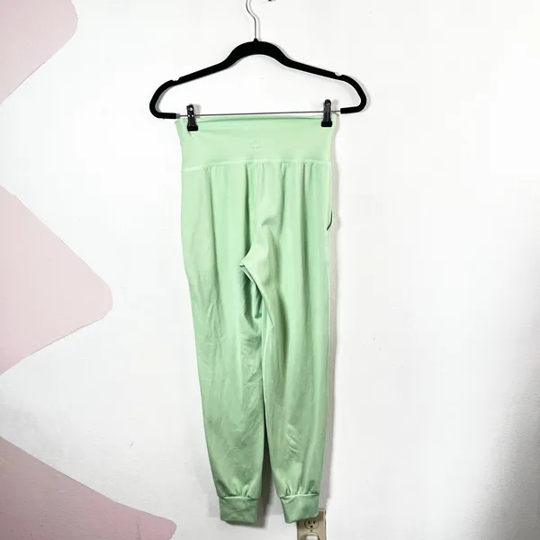 Beyond Yoga Heather Rib Midi Jogger Pistachio Ice Size‎ XS - Image 3