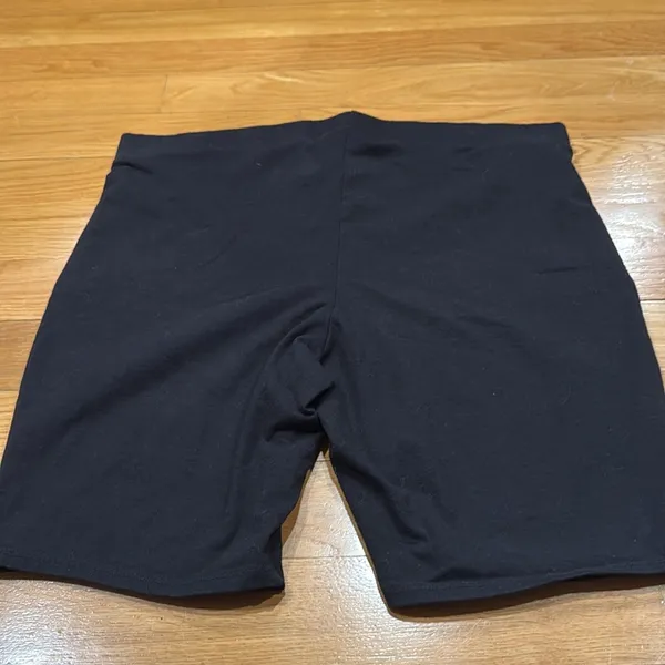 Torrid women’s black biker shorts sizes 3 (3X) . - Image 7