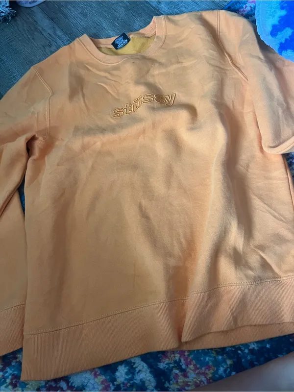 Stüssy small orange sweatshirt - Image 5