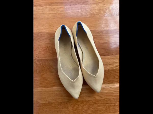 Rothy's pale Yellow Pointed Flats - Image 2