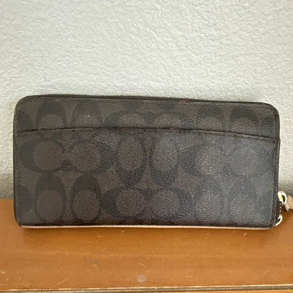 Coach Peyton Accordion Zip Around Wallet‎ Brown READ - Image 3