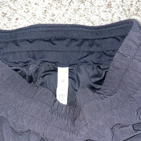 Lululemon Track That High-Rise 3" Shorts - Image 5